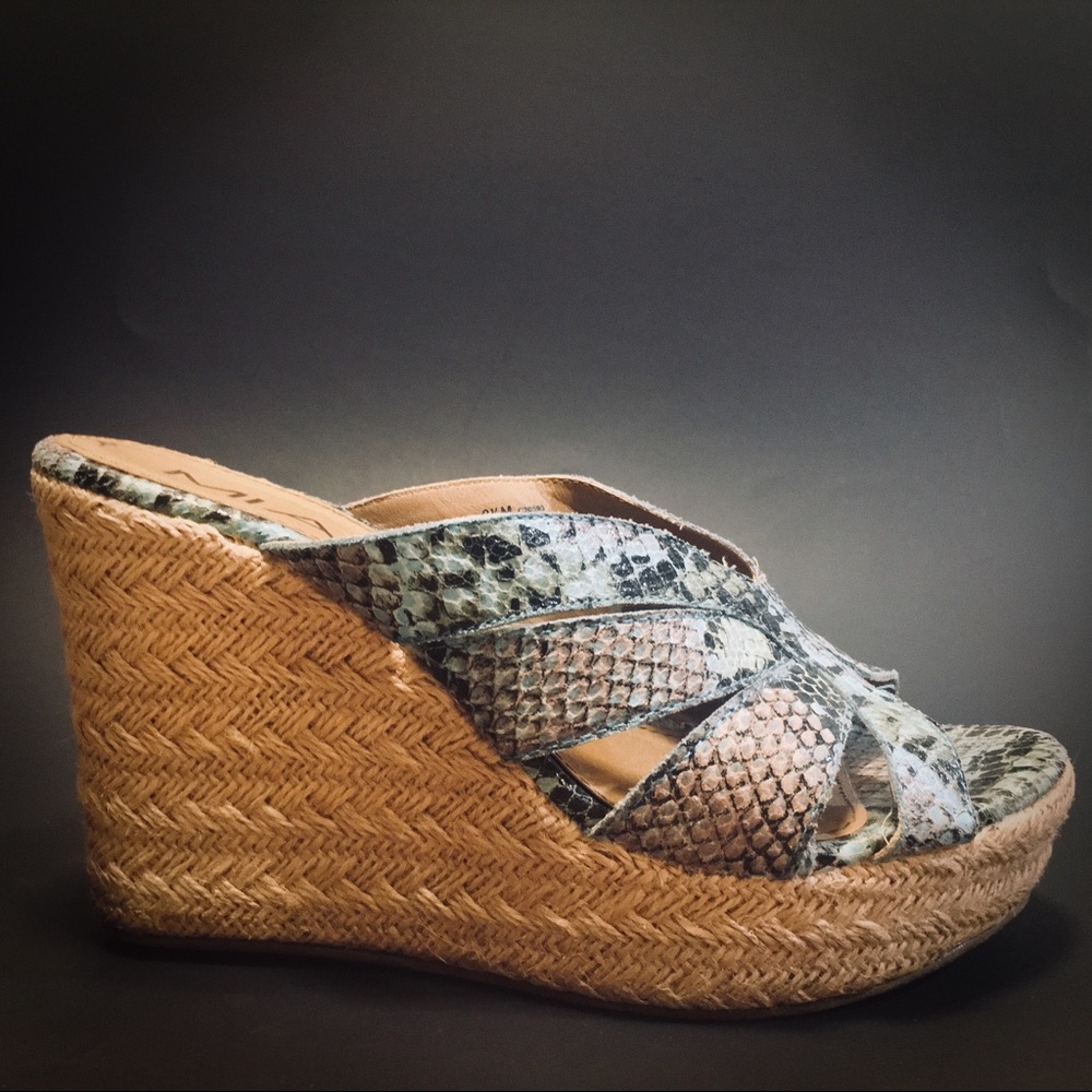 MEDUSA WEDGES +🎁 GWP